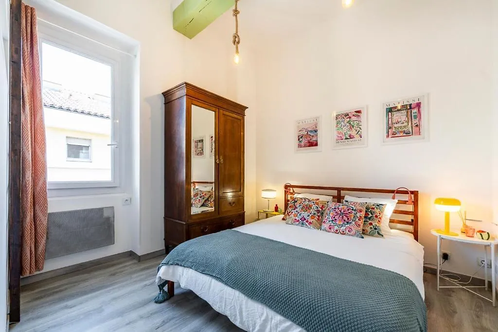 Appartement Artistique Pour 4 Au Coeur Du Panier Marseille 0*,